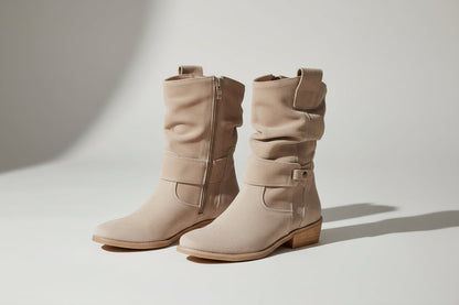 Édith — L’Élégance Intemporelle des Bottes