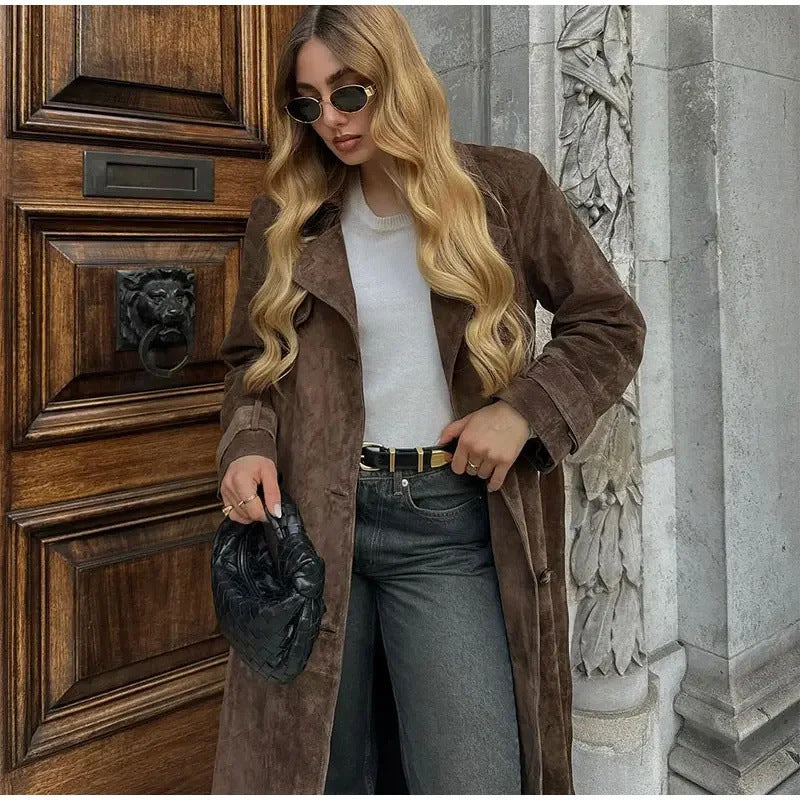 Corinne — Trench-coat élégant à col montant