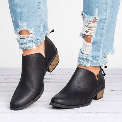 Virginie — Bottines de luxe à talon moyen
