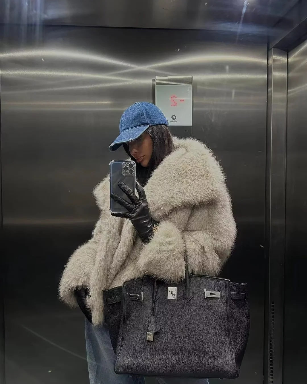 Dominique — Veste en Fausse Fourrure Élégante et Confortable